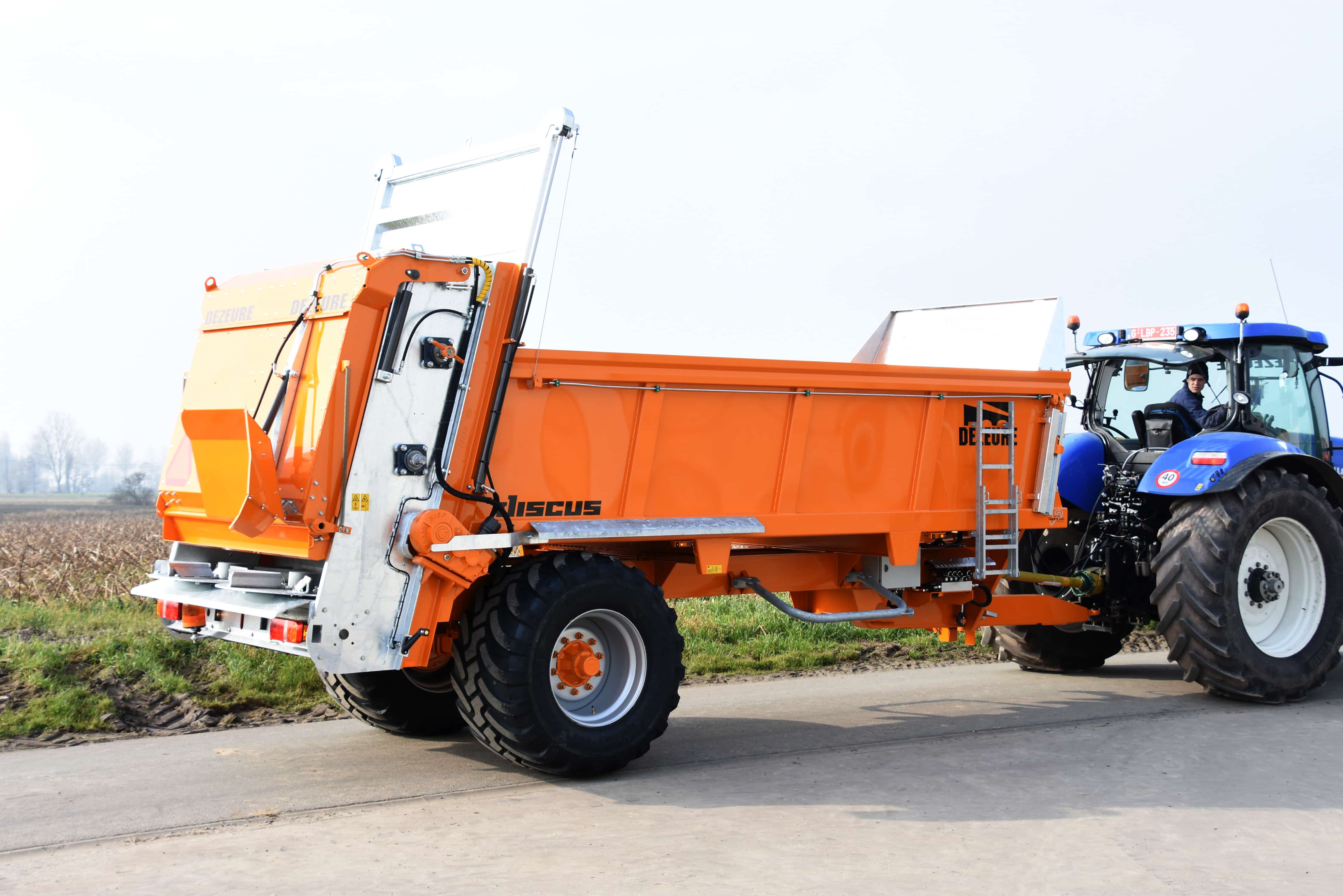 muck-spreader-single-axle